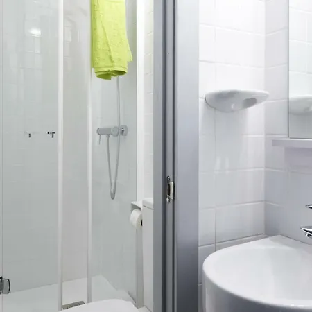 Apartment Tsh Campus Poble Sec - Educational Purpose Only